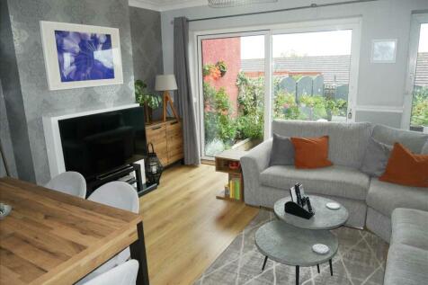 LOUNGE/DINER