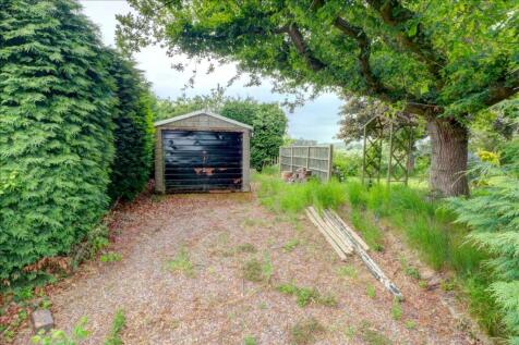 GARAGE (UNMEASURED)