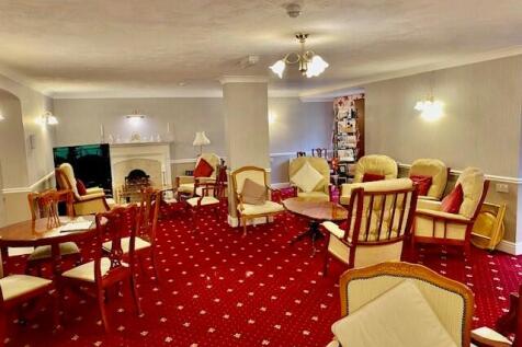 Communal Lounge