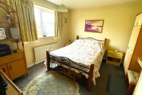 Bedroom 2.jpg