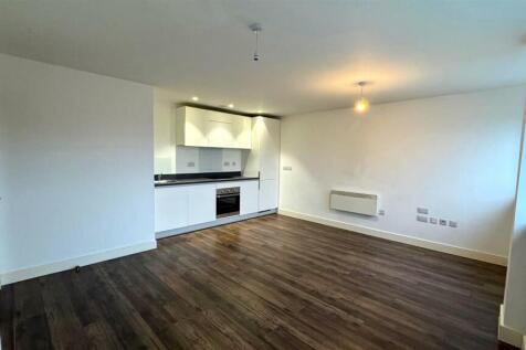 Living area (2).jpg
