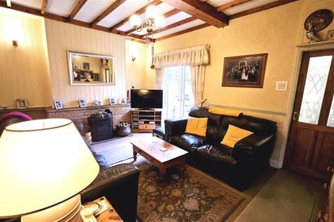 Reception Room 2 (3).jpg
