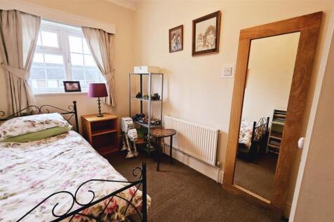 Bedroom 3.jpg