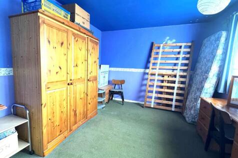 Bedroom 2.jpg