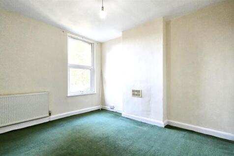 Bedroom 2.jpg
