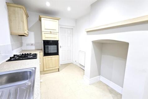 Kitchen 3.jpg