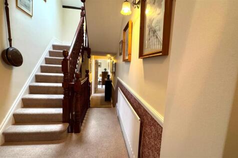 First floor Landing.jpg
