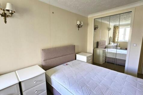 Bedroom.jpg