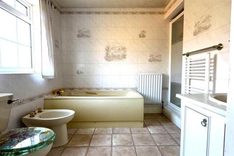 Ensuite.jpg