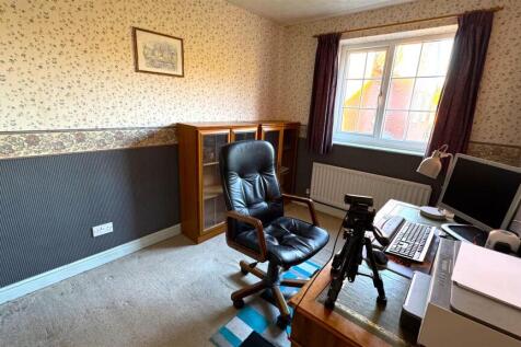 Bedroom 3.jpg