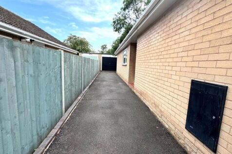 Driveway.jpg