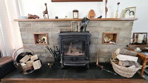 Fireplace.jpg