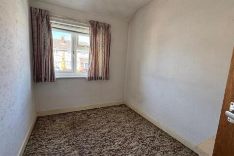 Bedroom 3.jpg