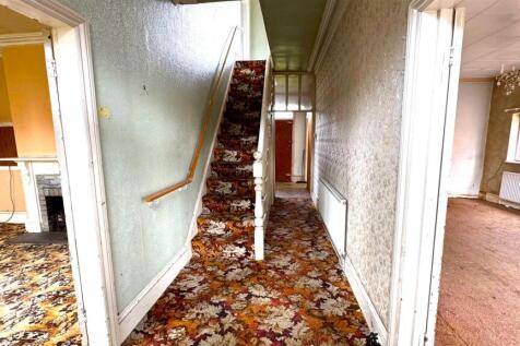 Hall.jpg