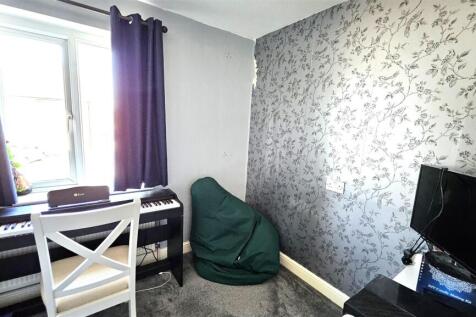 Bedroom 3.jpg