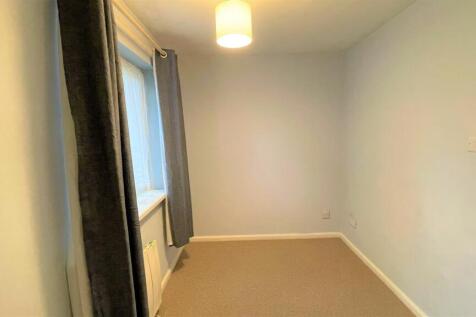 Bedroom 2.jpg