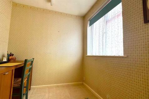 Bedroom 3.jpg
