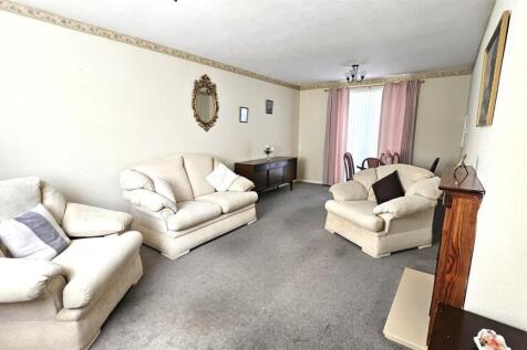 Living Room.jpg