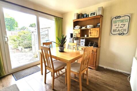 Dining Area 2.jpg