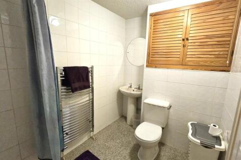 Wet Room.jpg