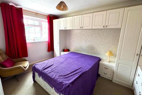 Bedroom One.jpg