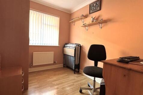 Bedroom 3.jpg