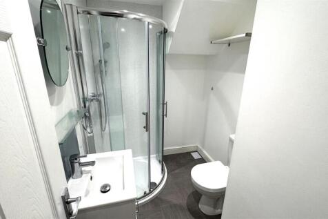 Shower Room.jpg