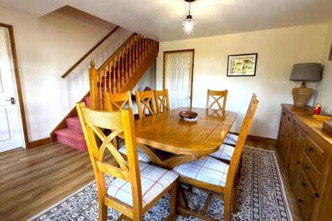 Dining Room (3).jpg