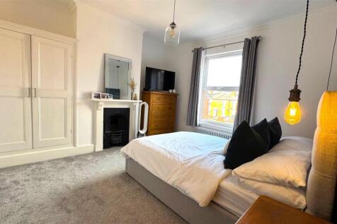 Bedroom Two.jpg