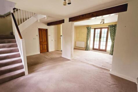 Sitting Room.jpg