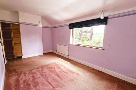 Bedroom One.jpg