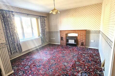 Living Room.jpg