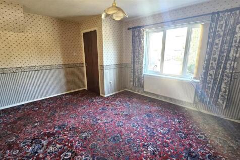 Living Room 2.jpg