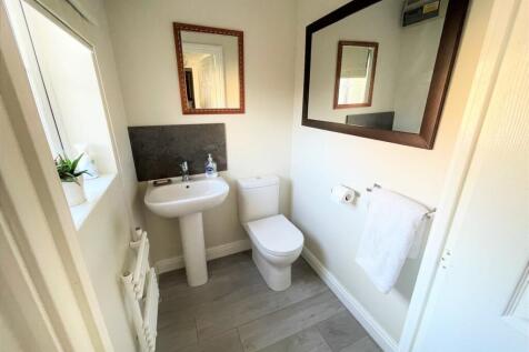 Cloakroom WC