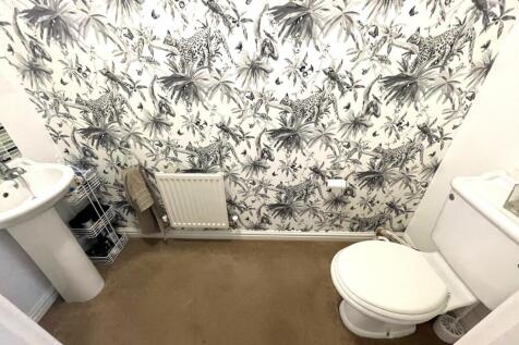 Cloakroom WC