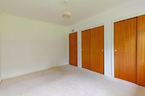 Bedroom 3-2.jpg