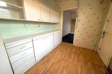 kitchen 3.jpg