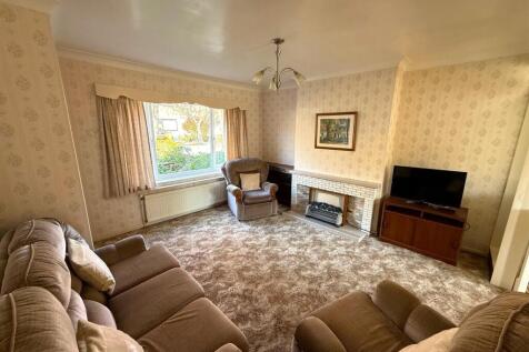 Living room 3 .jpg
