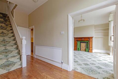 Entrance Hall-1.jpg