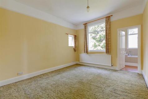 Bedroom 3-1.jpg