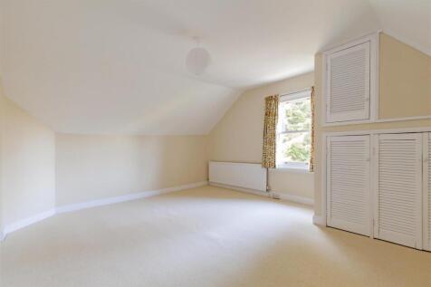 Bedroom 4-1.jpg