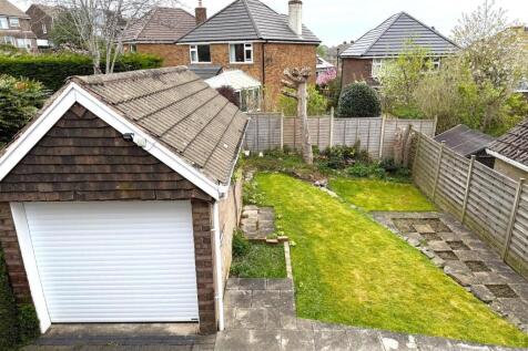 DETACHED GARAGE