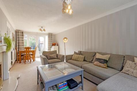 Reception Room-4.jpg