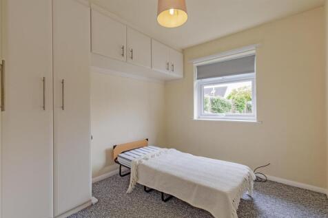 Bedroom 2-1.jpg