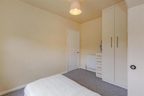 Bedroom 2-3.jpg