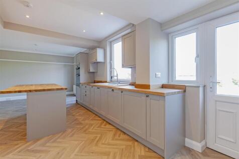 Kitchen-7.jpg