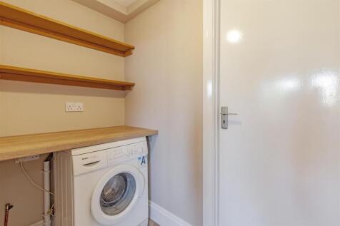 Utility Room-1.jpg