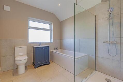 Shower Room-1.jpg