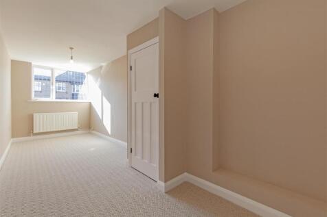 Bedroom 2-1.jpg