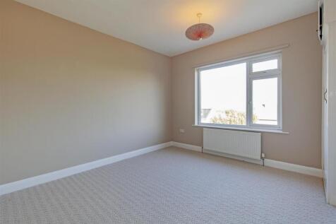 Bedroom 3-1.jpg